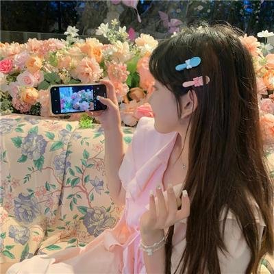 林中漫步海报